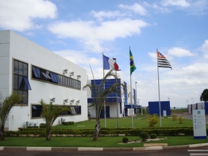 Fachada da unidade Ceva em Paulínia, SP — vista externa